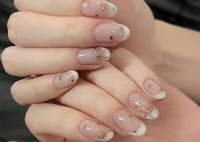 french manicure gel polish
